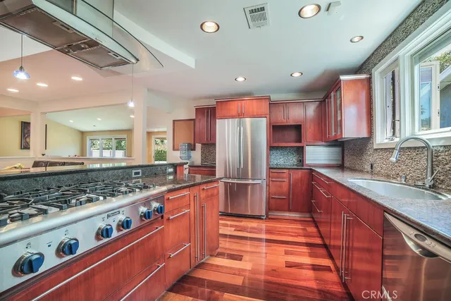 $4,995 | 12818 Meadowlark Avenue, Granada Hills, CA 91344