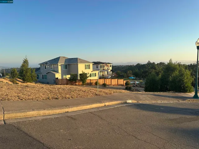 $299,000 | 3567 Fir Hollow Court, Santa Rosa, CA 95403