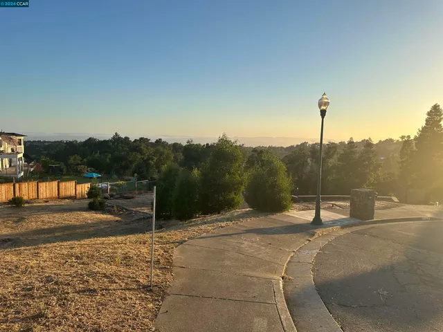 $299,000 | 3567 Fir Hollow Court, Santa Rosa, CA 95403