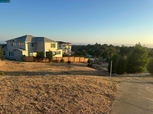 $299,000 | 3567 Fir Hollow Court, Santa Rosa, CA 95403