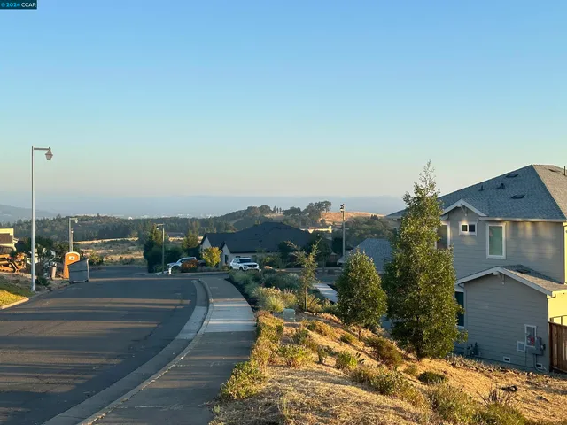 $299,000 | 3567 Fir Hollow Court, Santa Rosa, CA 95403