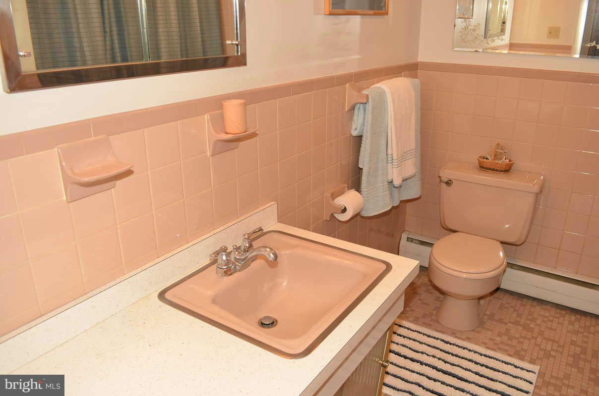 2526 Melba Road Ellicott City, MD 21042 - Photo 13 of 27 Bath