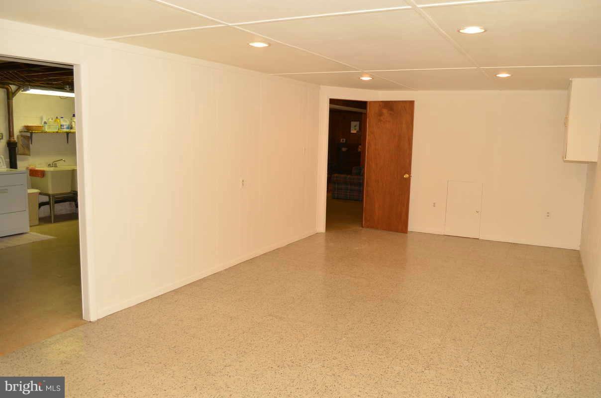 2526 Melba Road Ellicott City, MD 21042 - Photo 18 of 27 Interior (General)