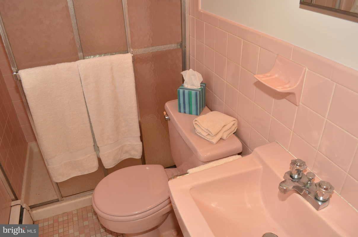 2526 Melba Road Ellicott City, MD 21042 - Photo 10 of 27 Bath (Master)