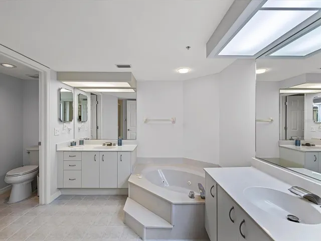 $3,750 | 6650 Sunset Way, Unit 204, St. Pete Beach, FL 33706