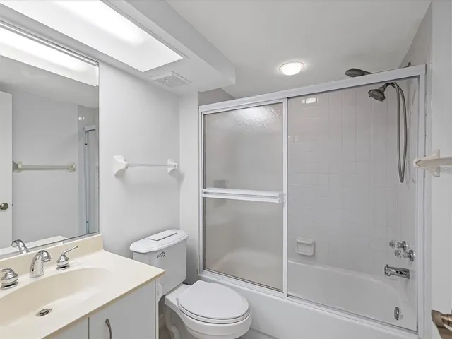 $3,750 | 6650 Sunset Way, Unit 204, St. Pete Beach, FL 33706