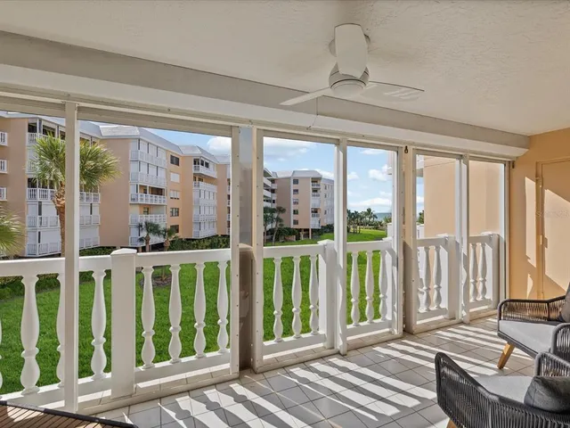 $3,750 | 6650 Sunset Way, Unit 204, St. Pete Beach, FL 33706