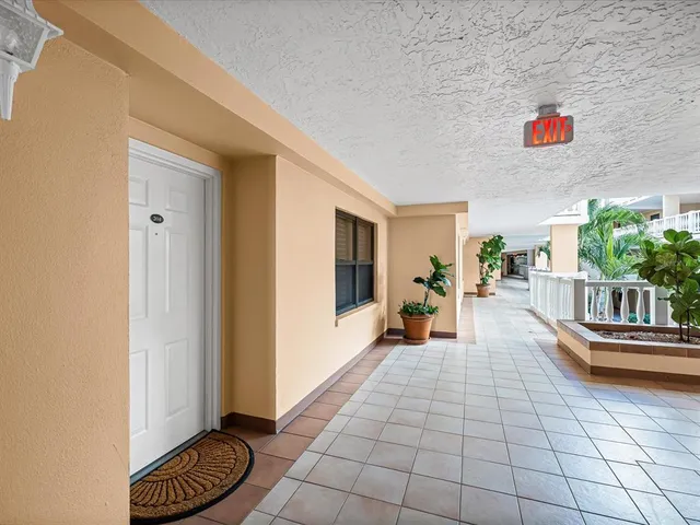 $3,750 | 6650 Sunset Way, Unit 204, St. Pete Beach, FL 33706