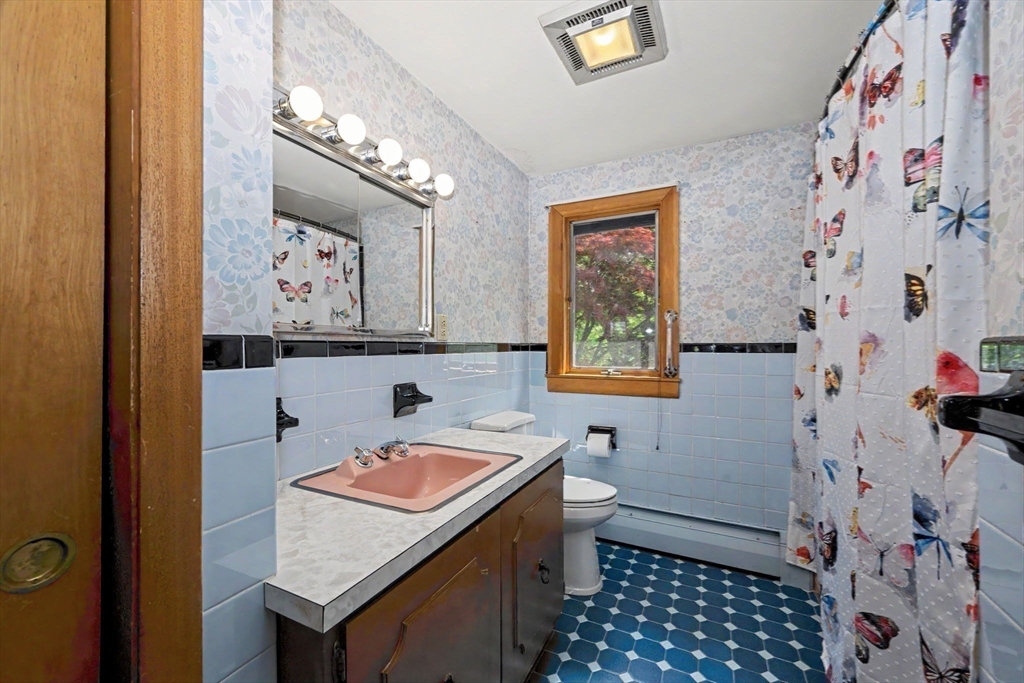 26 Arlington Road Burlington, MA 01803 - Photo 23 of 26