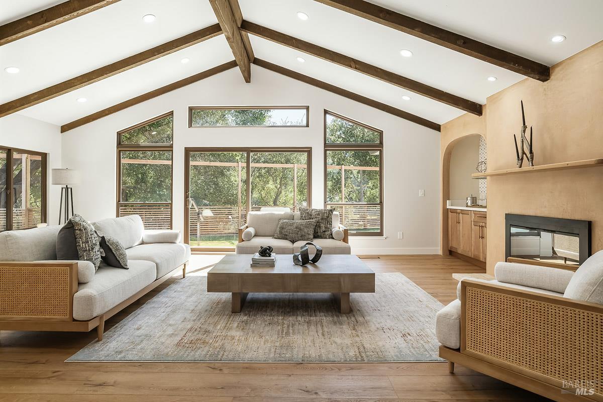 23 Prestwick Court Novato, CA 94949 - Photo 4 of 83 Gallery Image 4