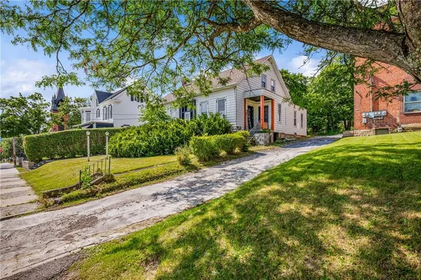 $60,000 | 158 West Union Street, Somerset, PA 15501