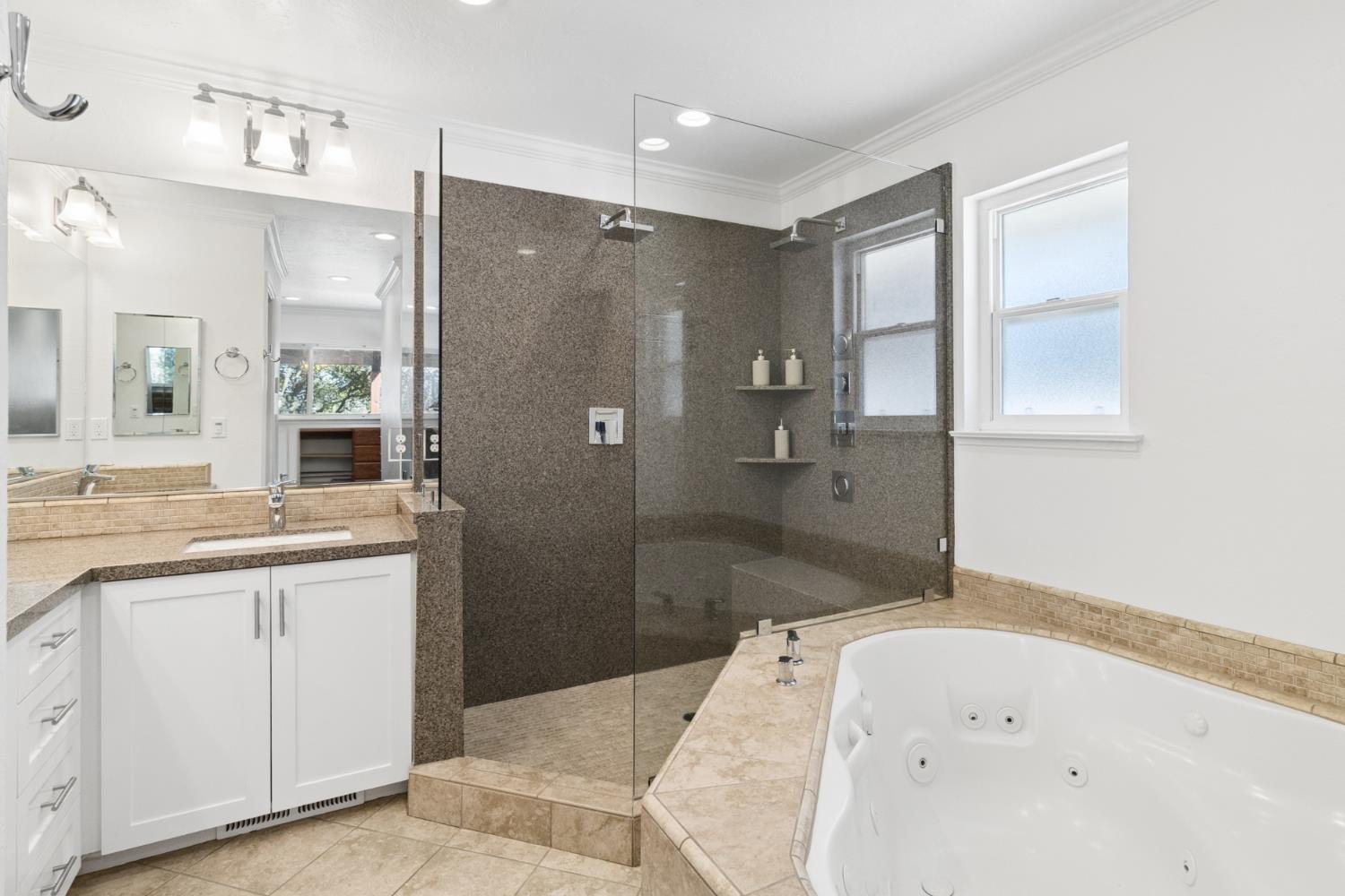 6330 Morgan Place Loomis, CA 95650 - Photo 7 of 97