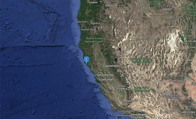 a view of a pathway of a building