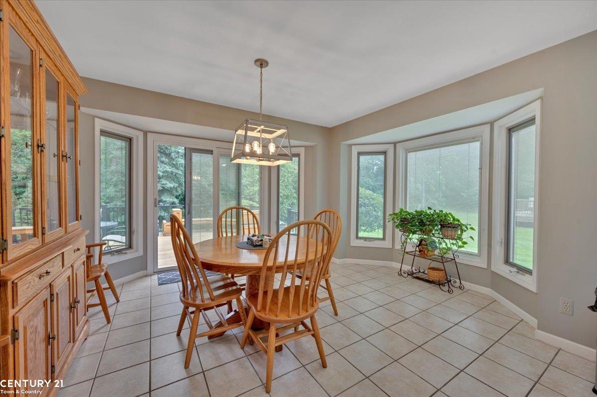 1042 Covington Pl Drive Rochester Hills, MI 48309 - Photo 10 of 40
