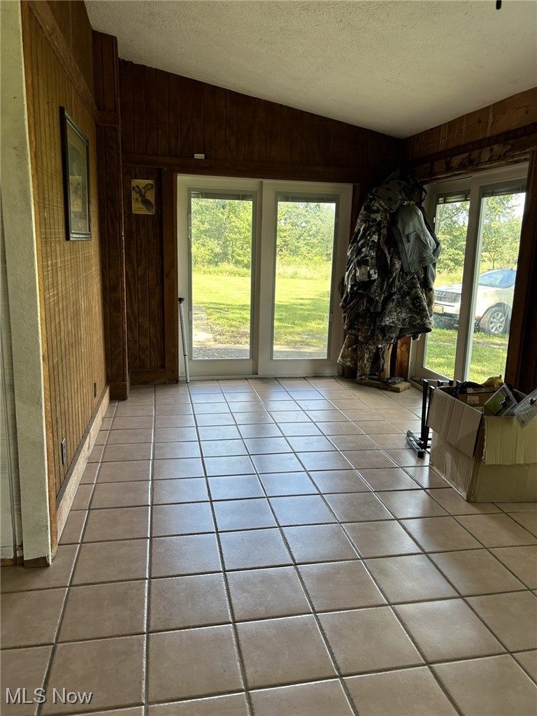 4853 Leon Road Andover, OH 44003 - Photo 21 of 33 Gallery Image 21