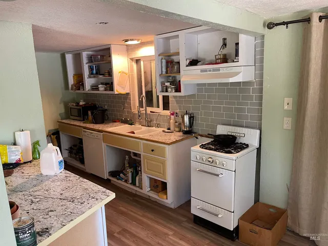 $245,000 | 12230 Highway 95, Payette, ID 83661