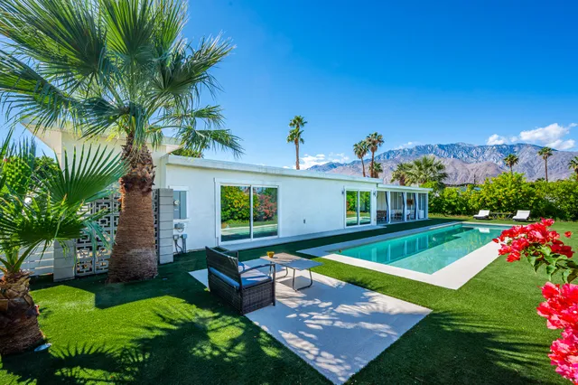 $5,500 | 2748 East Via Escuela, Palm Springs, CA 92262