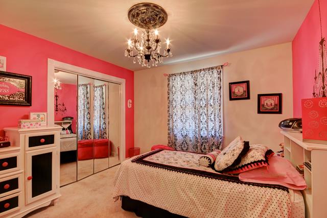 486 Cambridge Road Clarksville, TN 37043 - Photo 14 of 19 3rd bedroom