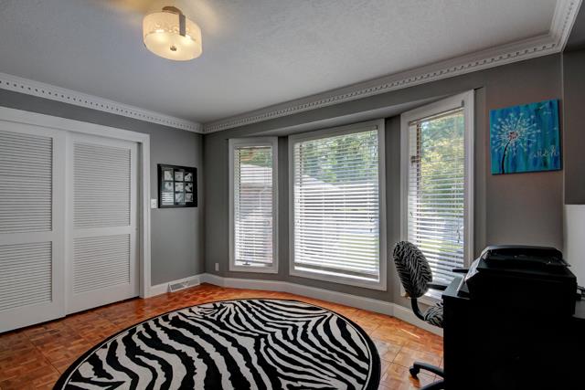 486 Cambridge Road Clarksville, TN 37043 - Photo 8 of 19 Sitting area of master bedroom. Currently used as an office.
