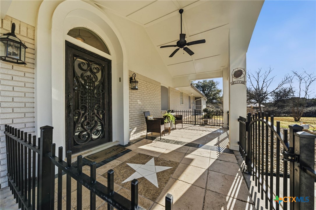 888 Shanklin Road Belton, TX 76513 - Photo 5 of 48