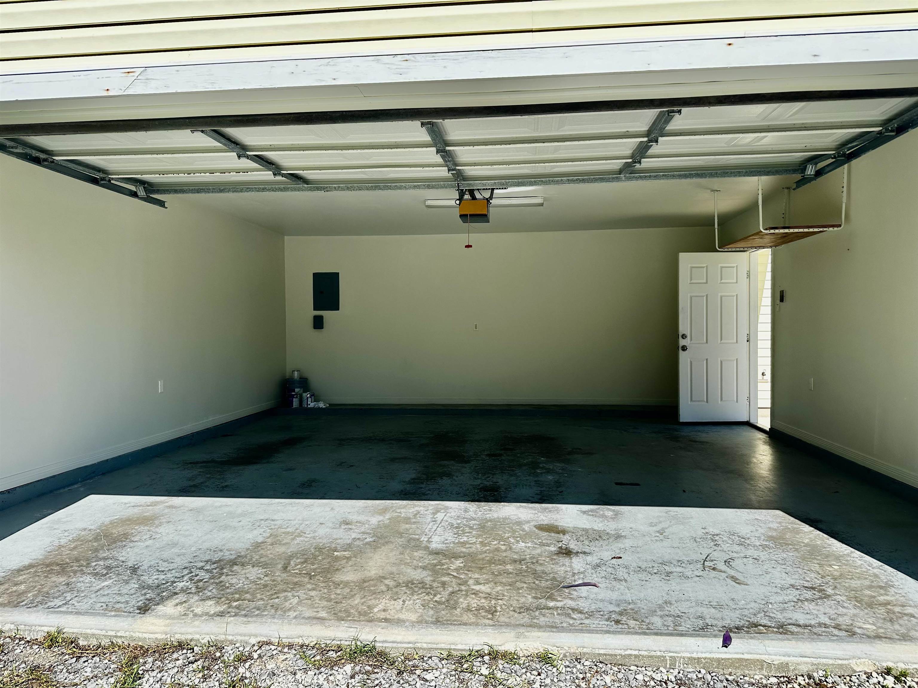 9090 Bay Pnes Road Elberta, AL 36530 - Photo 20 of 26 Garage