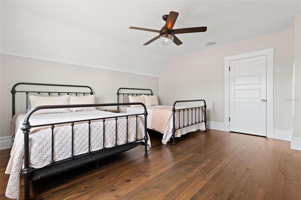 4 West Orange Street Tarpon Springs, FL 34689 - Photo 24 of 39