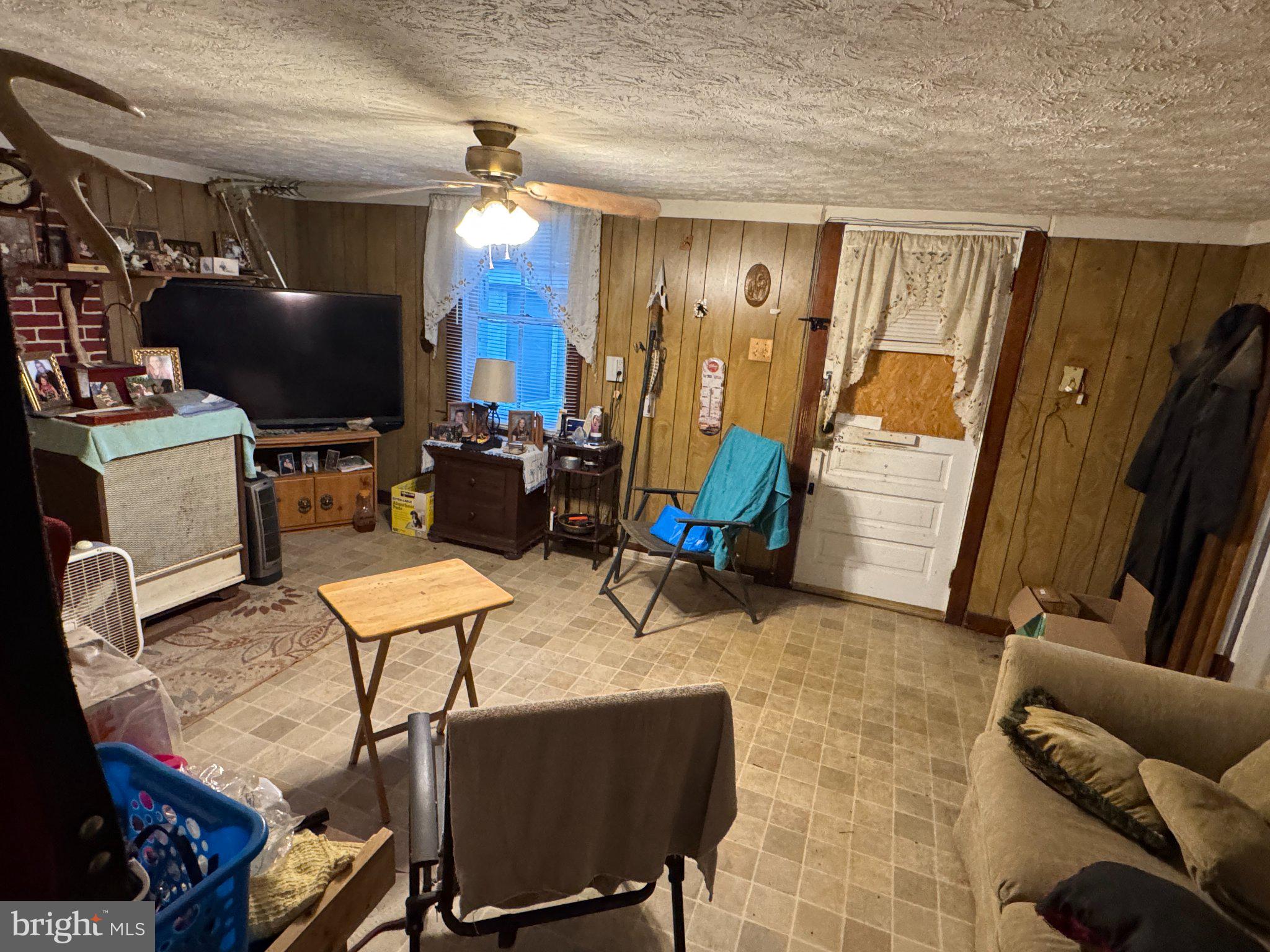 763 Zepp Road Maurertown, VA 22644 - Photo 7 of 25 Gallery Image 7