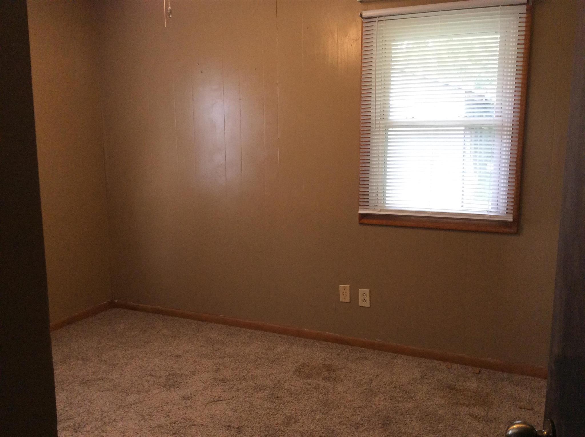 15075 East Reef Road Mount Vernon, IL 62864 - Photo 11 of 25 Gallery Image 11