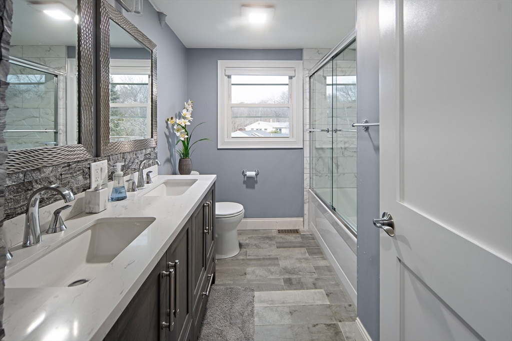 2 Finch Lane Gloucester, MA 01930 - Photo 11 of 20