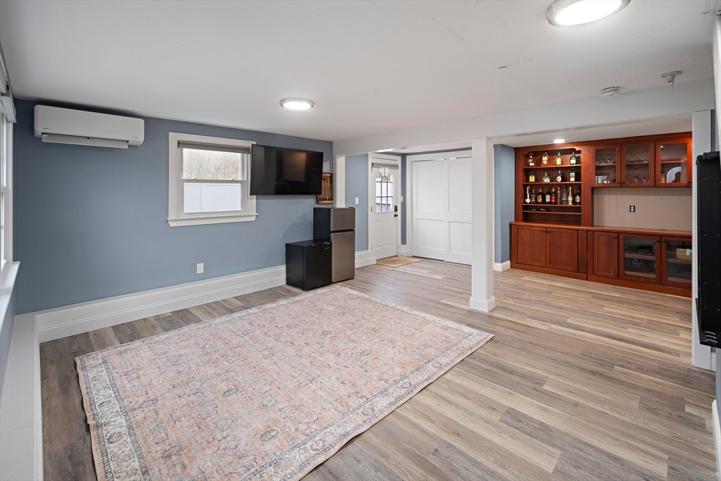 2 Finch Lane Gloucester, MA 01930 - Photo 13 of 20