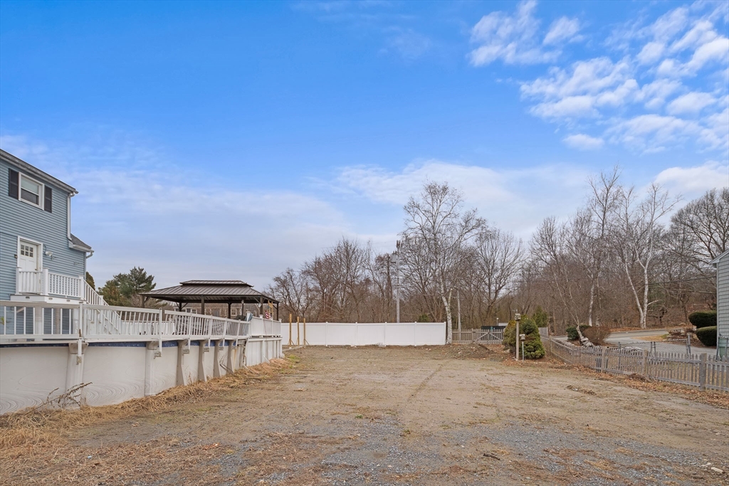 2 Finch Lane Gloucester, MA 01930 - Photo 20 of 20