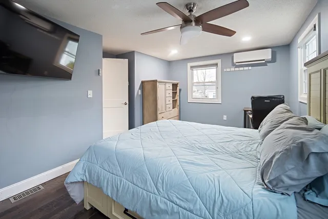 $875,000 | 2 Finch Lane, Gloucester, MA 01930