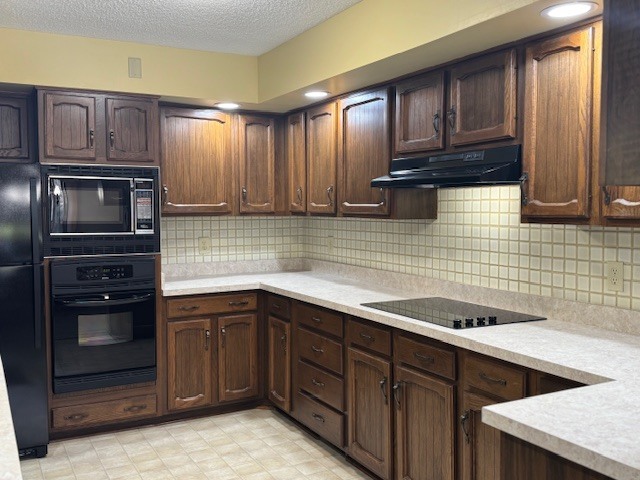 25 Crystal Court, Unit D1 Pontiac, IL 61764 - Photo 20 of 45