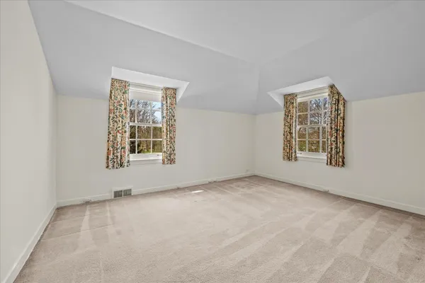$1,095,000 | 1523 Tower Road, Winnetka, IL 60093