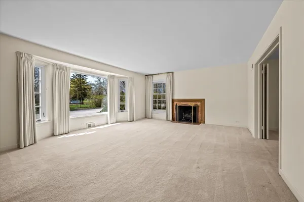$1,095,000 | 1523 Tower Road, Winnetka, IL 60093