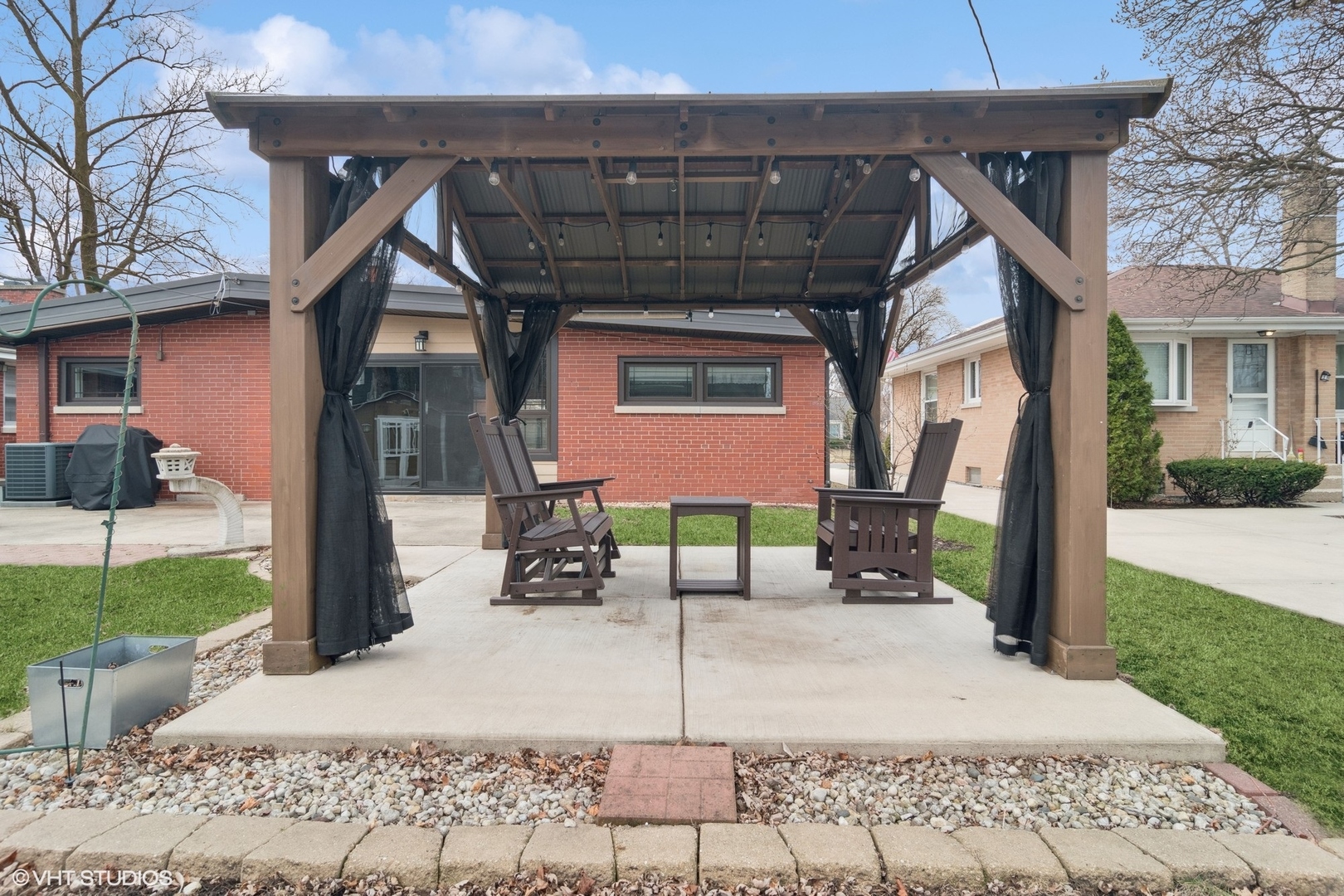 1505 Good Avenue Park Ridge, IL 60068 - Photo 16 of 19 a front view of a house with garden