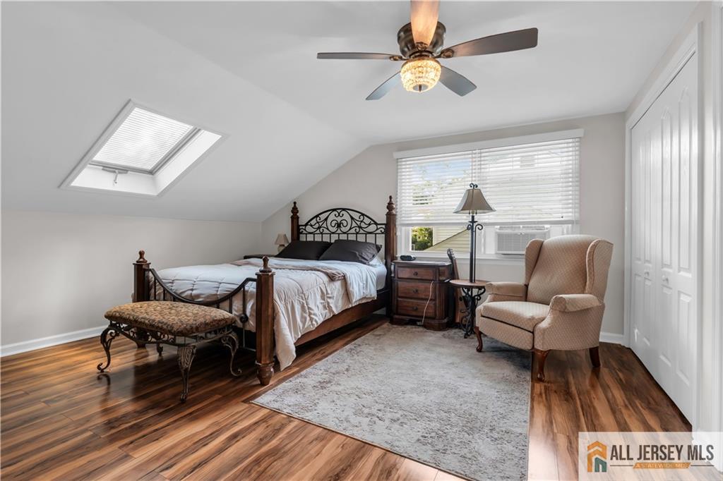 8 Smalley Road Edison, NJ 08817 - Photo 19 of 39