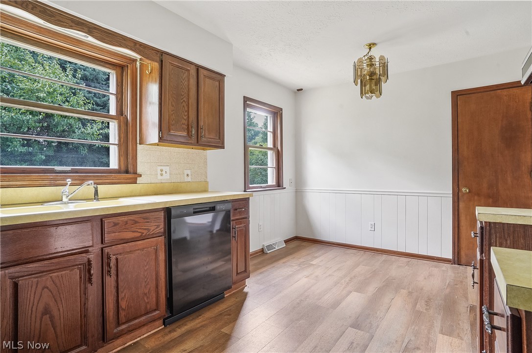 614 Reed Avenue Akron, OH 44306 - Photo 19 of 24 Gallery Image 19
