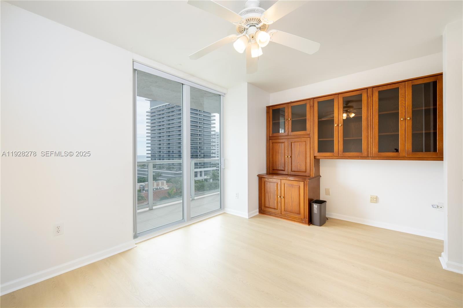 5900 Collins Avenue, Unit 906 Miami Beach, FL 33140 - Photo 28 of 49