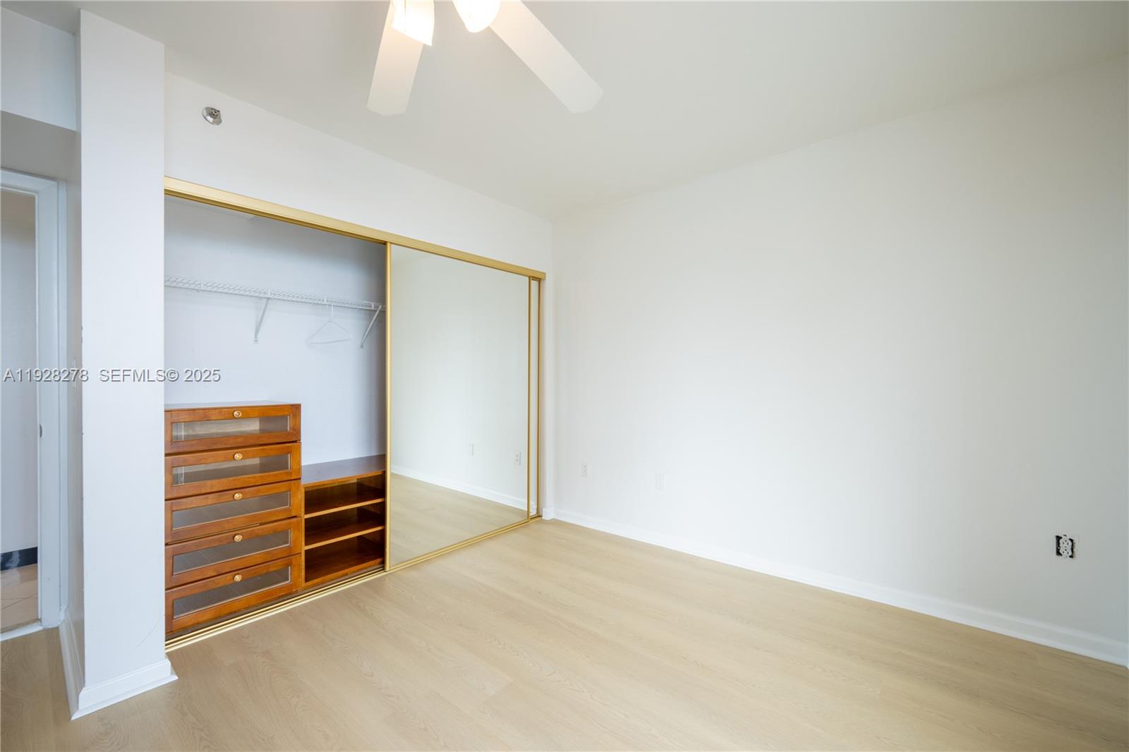 5900 Collins Avenue, Unit 906 Miami Beach, FL 33140 - Photo 29 of 49 a view of room with closet