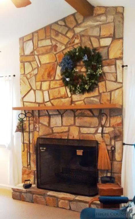 82 Spruce Pine Road Newland, NC 28657 - Photo 20 of 26 Gallery Image 20