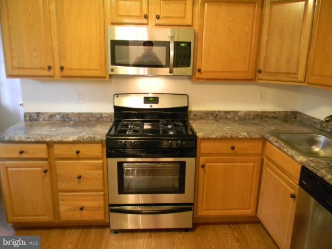 115 Charmuth Road Lutherville-Timonium, MD 21093 - Photo 5 of 12 Kitchen