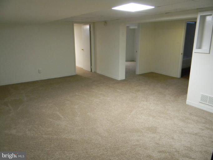 115 Charmuth Road Lutherville-Timonium, MD 21093 - Photo 8 of 12 Family Room