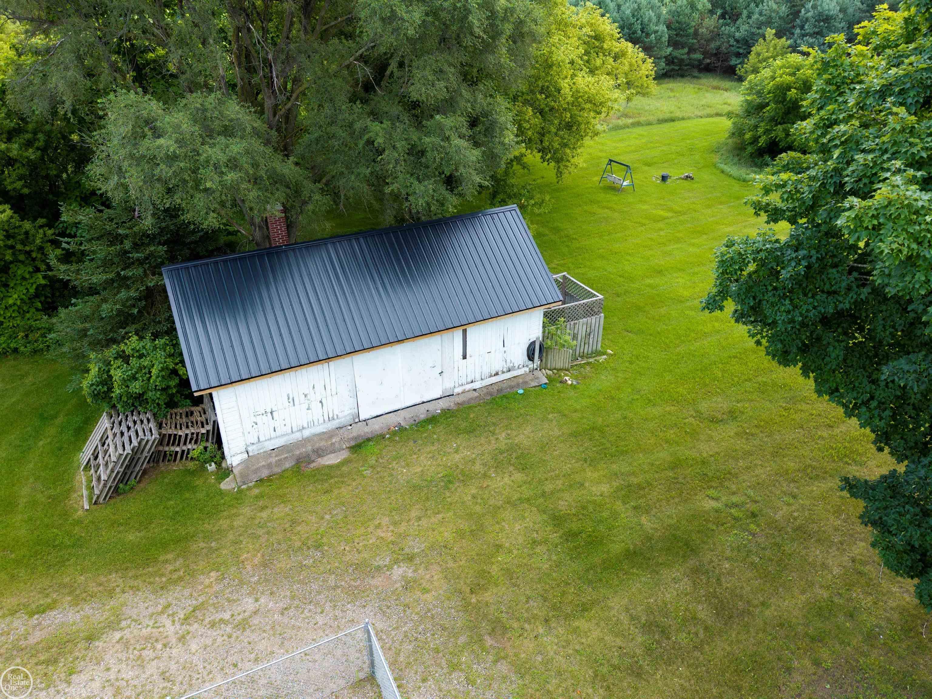 2538 East Burnside Road North Branch, MI 48461 - Photo 33 of 56