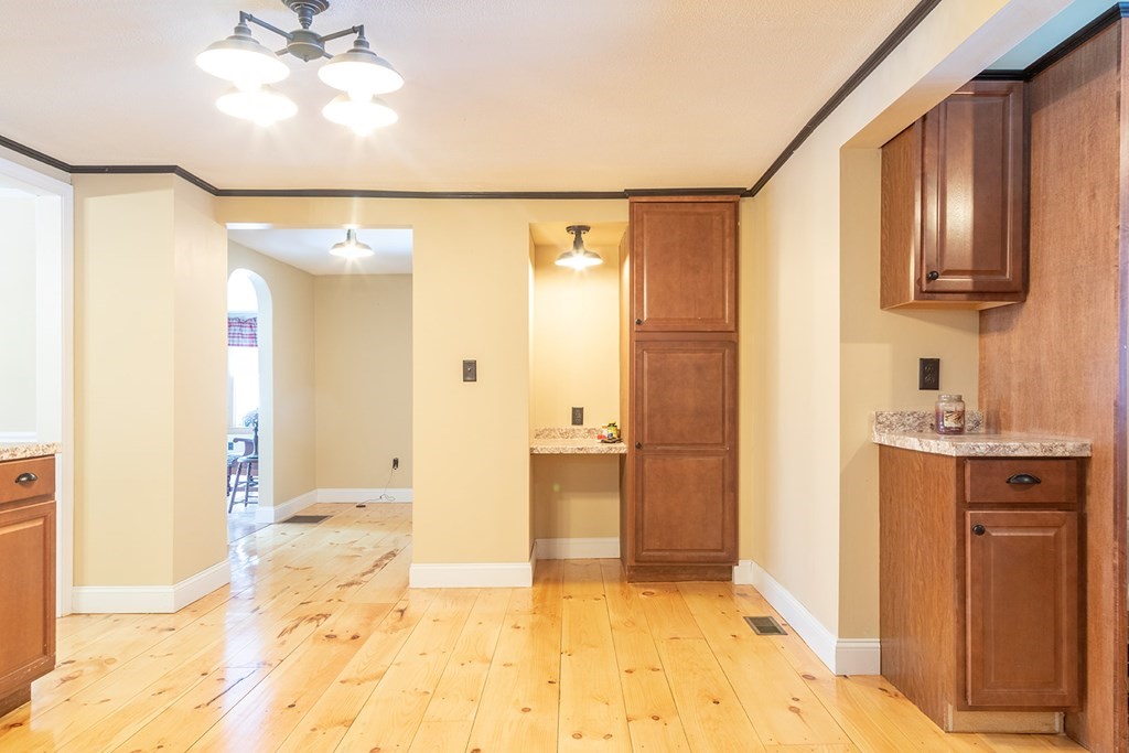 225 Mill Valley Road Belchertown, MA 01007 - Photo 14 of 41 Gallery Image 14