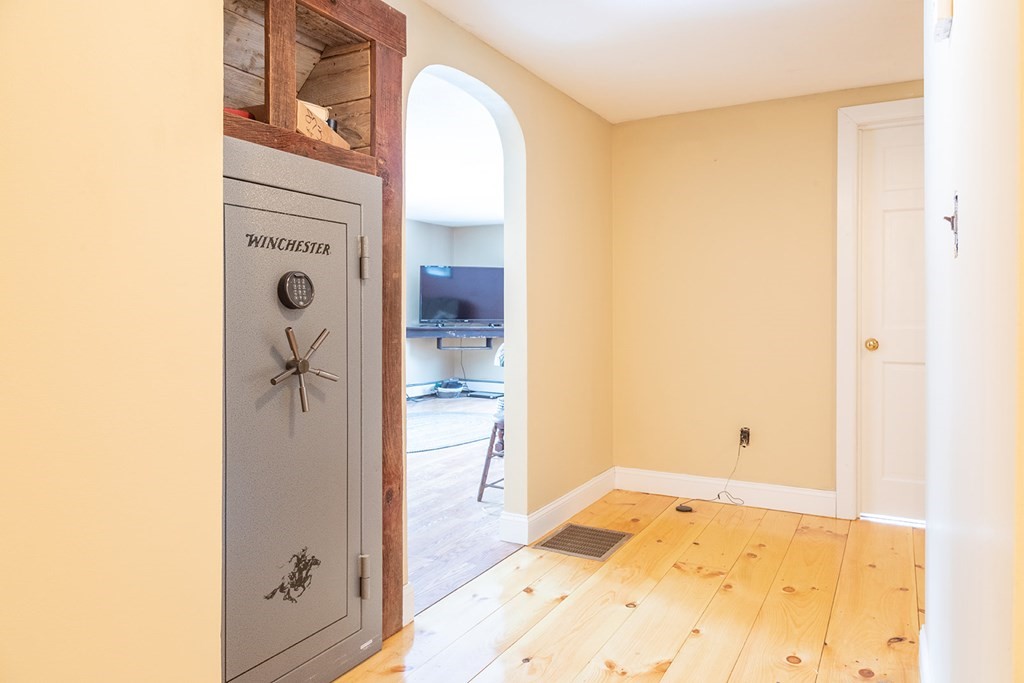 225 Mill Valley Road Belchertown, MA 01007 - Photo 24 of 41 Gallery Image 24
