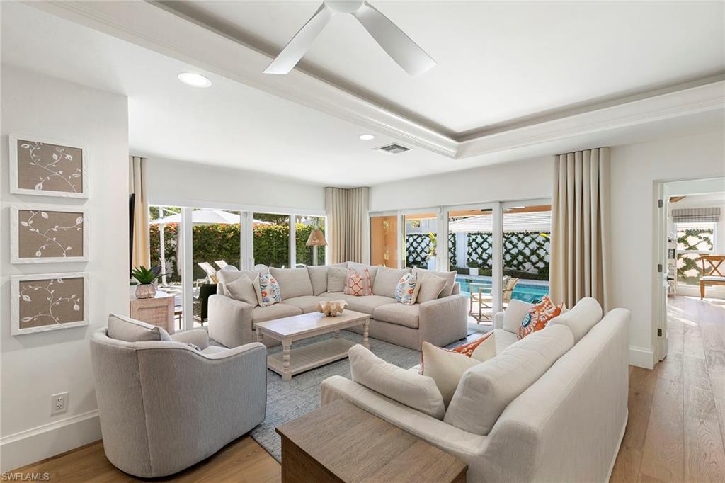 831 Rue Deville, Unit 2 Naples, FL 34108 - Photo 4 of 43