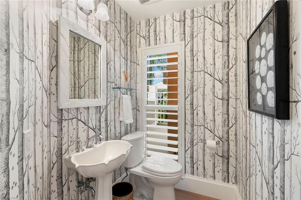 831 Rue Deville, Unit 2 Naples, FL 34108 - Photo 9 of 43