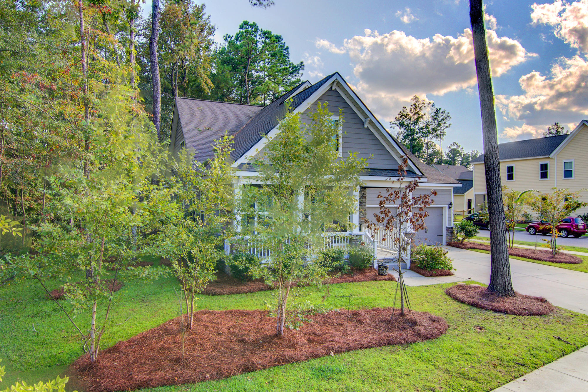 213 Ribbon Road Summerville, SC 29483 - Photo 3 of 39 3