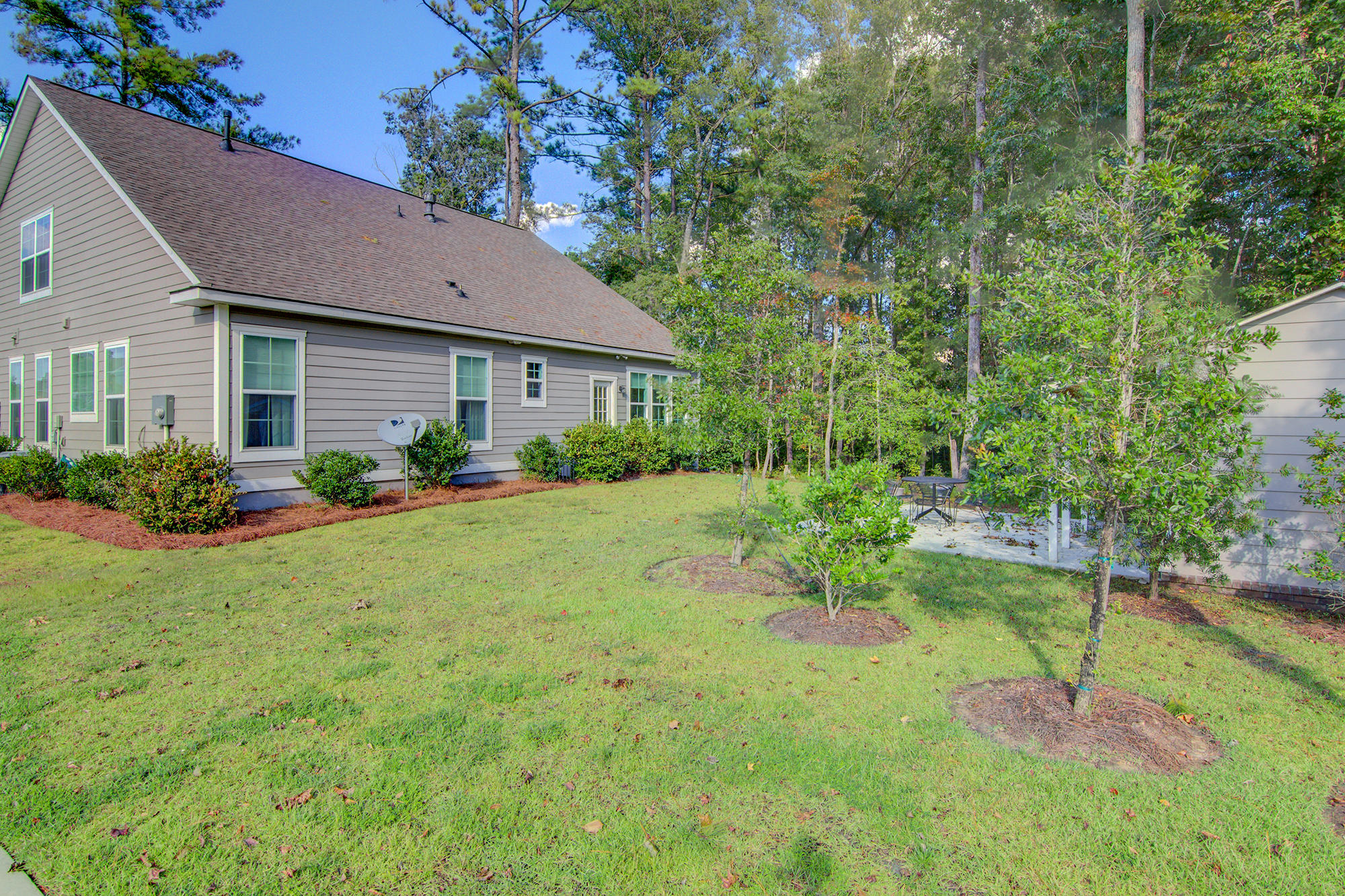213 Ribbon Road Summerville, SC 29483 - Photo 9 of 39 9